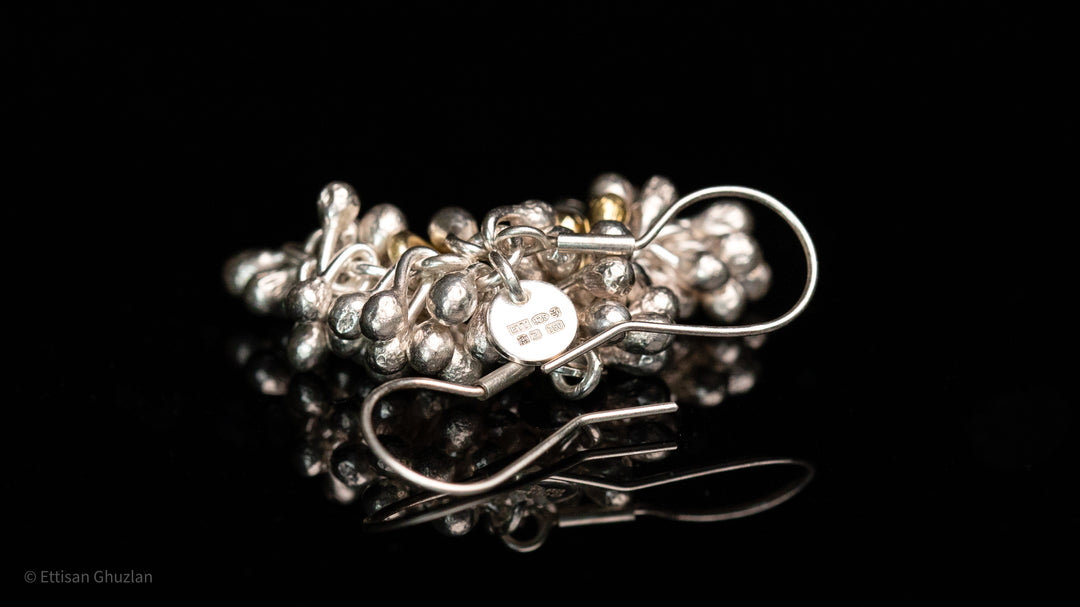 Onqoode | عنقود Earrings