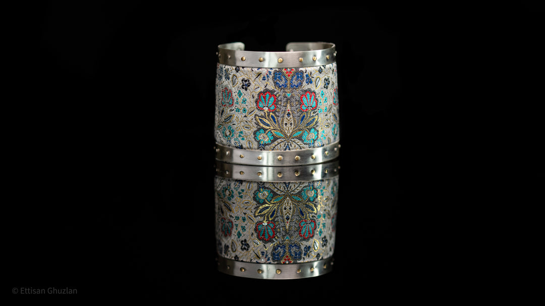 The Essence of Damascus Cuff