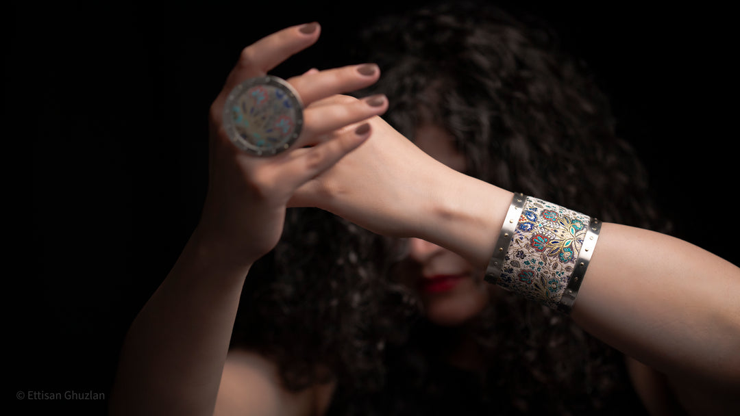 The Essence of Damascus Cuff